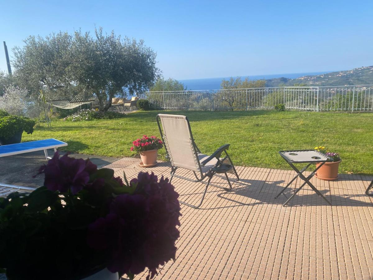 Vila Casa Vista Mare - Superb Garden And Parking Included Imperia Exteriér fotografie