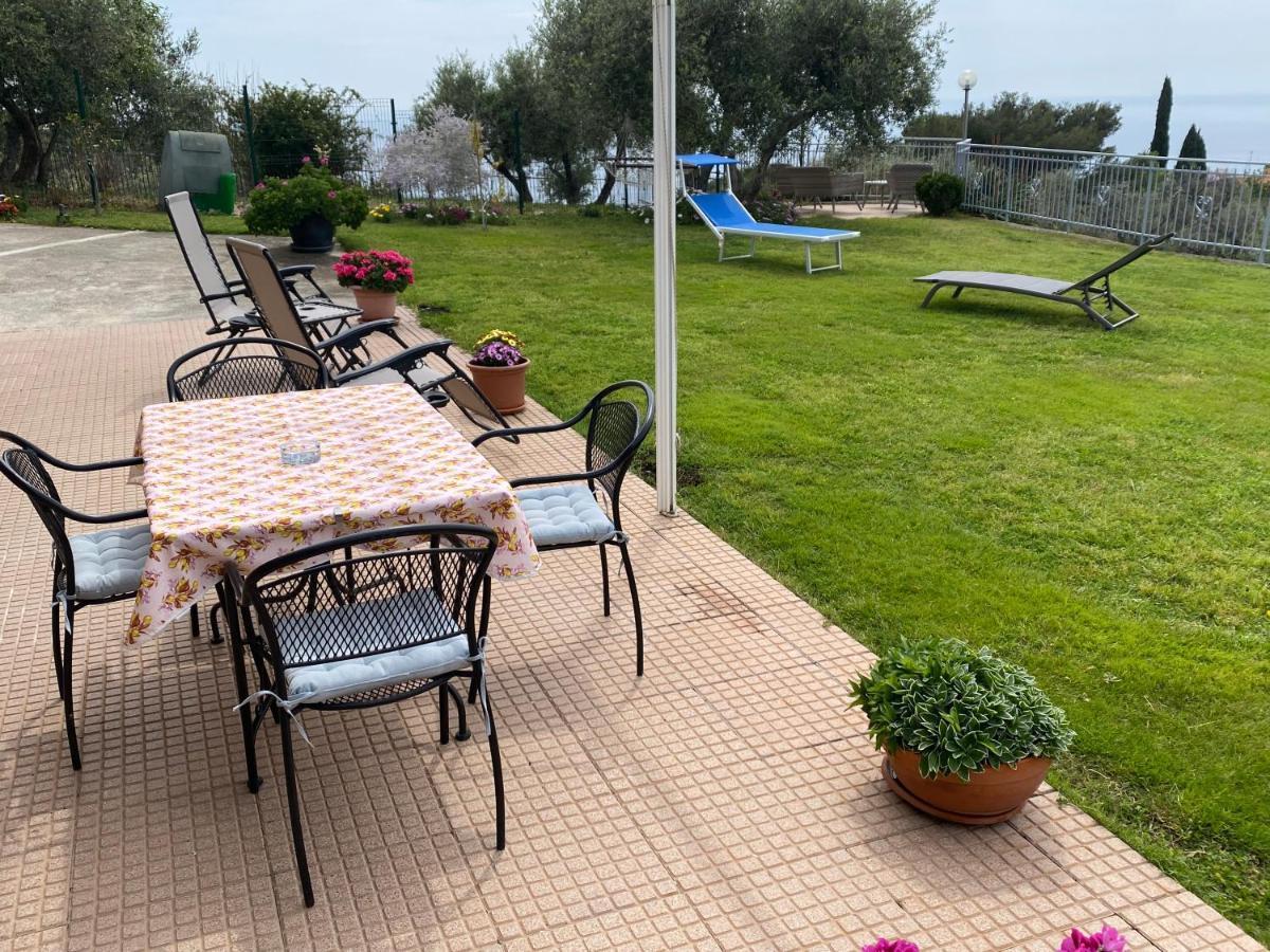 Vila Casa Vista Mare - Superb Garden And Parking Included Imperia Exteriér fotografie