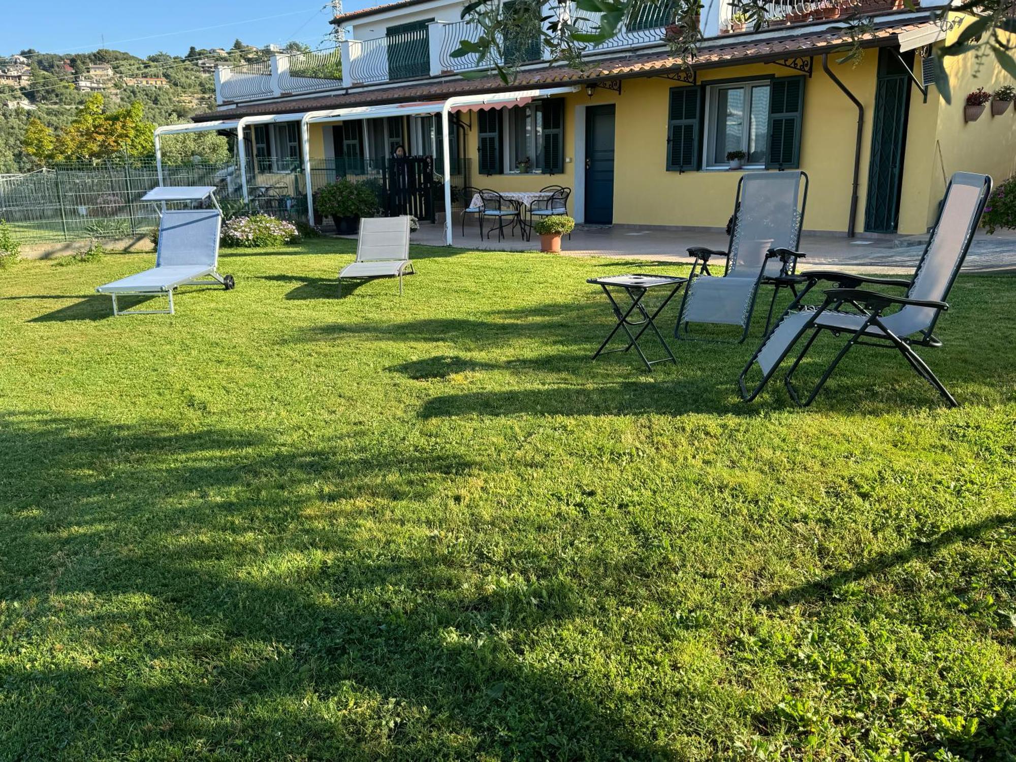 Vila Casa Vista Mare - Superb Garden And Parking Included Imperia Exteriér fotografie